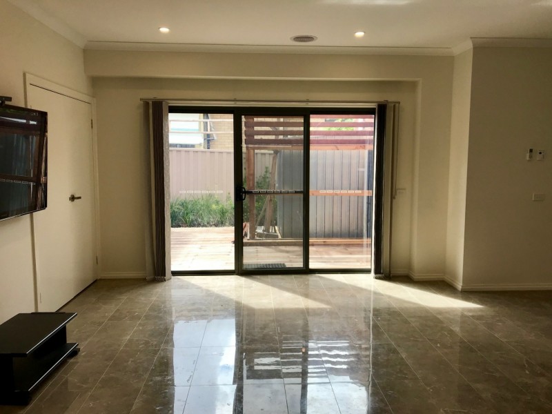 1/7 Stella Avenue, Noble Park VIC 3174