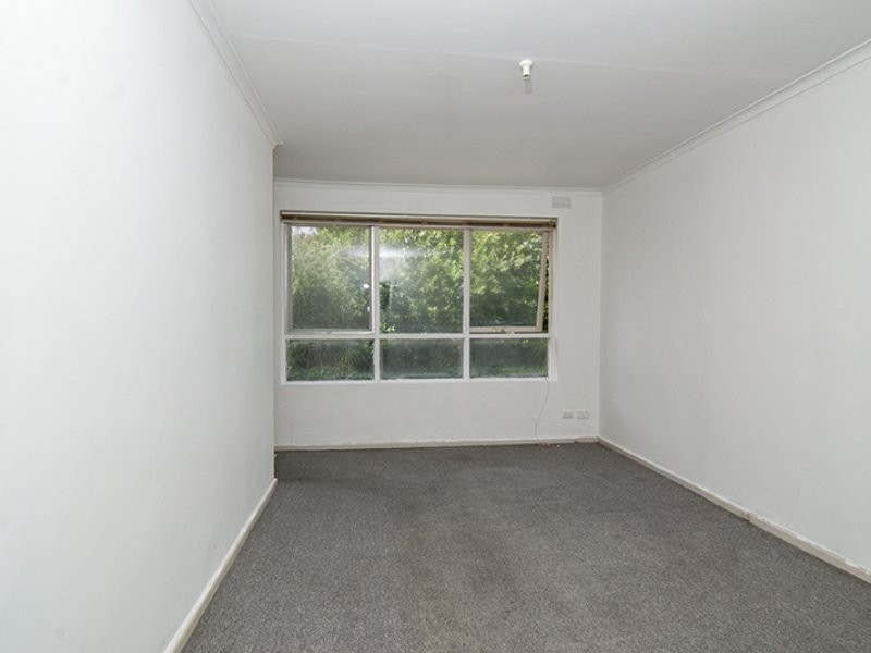 2/64 Fintonia Road, Noble Park VIC 3174