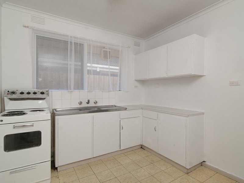 2/64 Fintonia Road, Noble Park VIC 3174