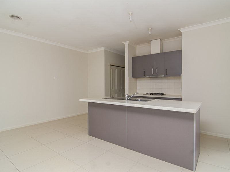4/17 Knox Street, Noble Park VIC 3174