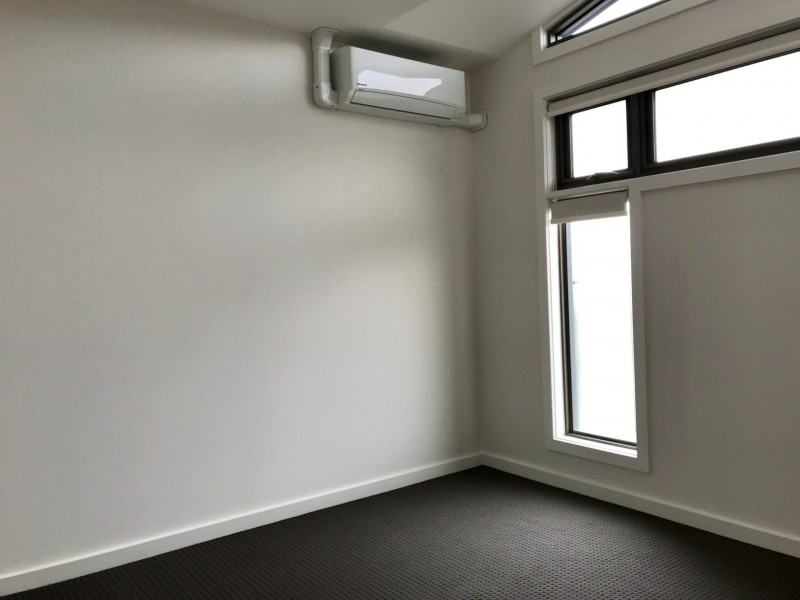 2/80 Corrigan  Road, Noble Park VIC 3174