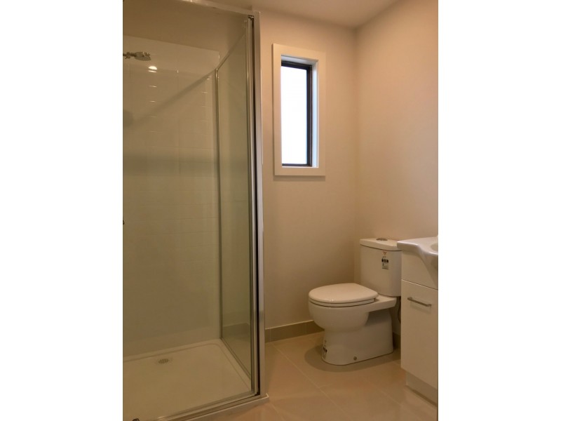 2/80 Corrigan  Road, Noble Park VIC 3174