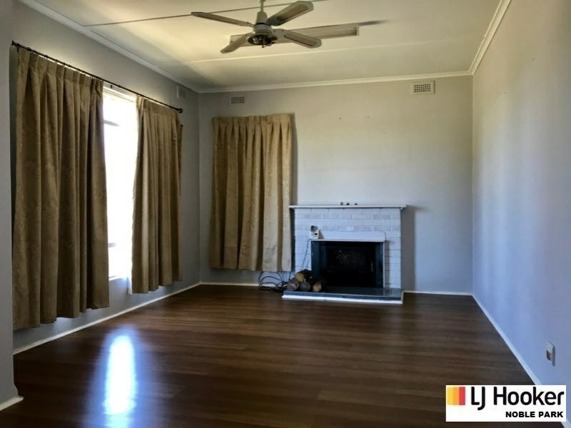 21 Lexton Avenue, Dandenong VIC 3175