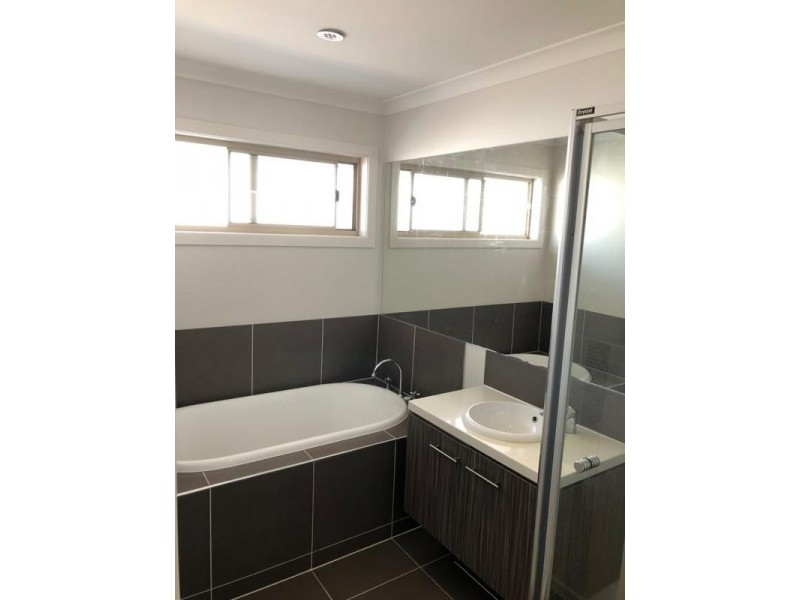 114 Clarendon Drive, Keysborough VIC 3173