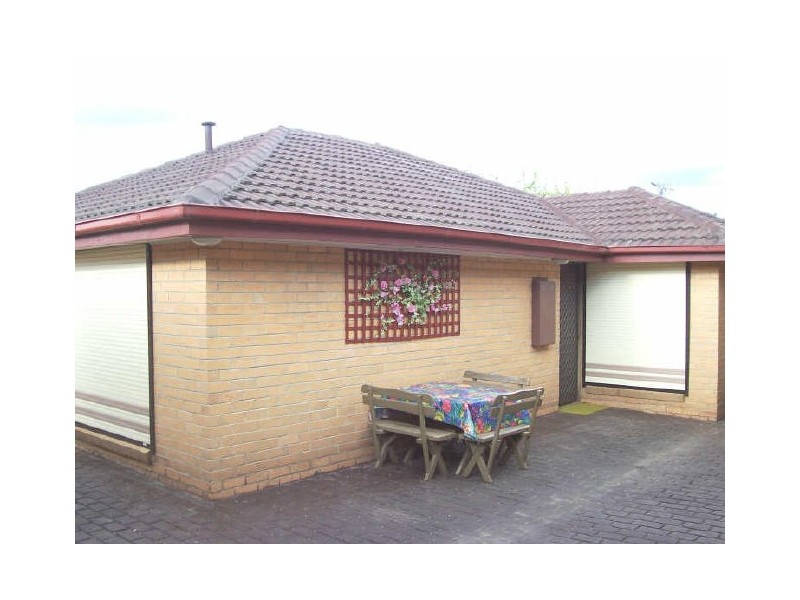 13A Avondale Road, Springvale VIC 3171