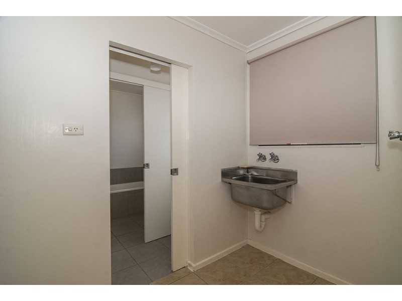 28 Valerie Drive, Cranbourne VIC 3977