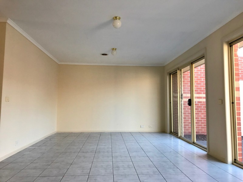 4/1 Briggs Cresent, Noble Park VIC 3174