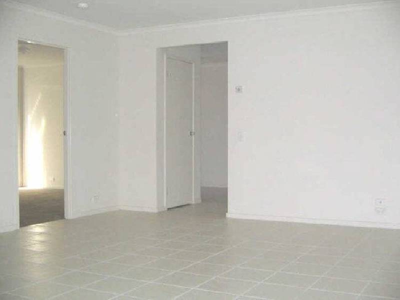 17 Ashcroft Close, Hallam VIC 3803