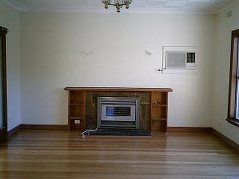 4 Ellendale Road, Noble Park VIC 3174