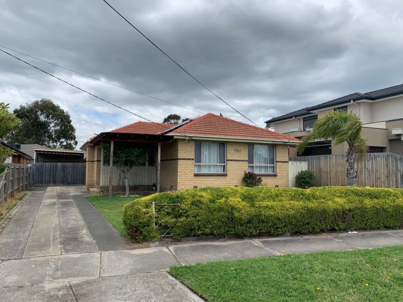 16 Finchaven Avenue, Keysborough VIC 3173