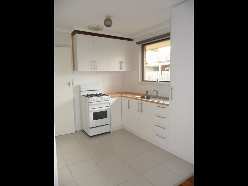 4 Filer Court, Keysborough VIC 3173