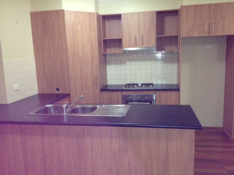 2/20 Larbert Road, Noble Park VIC 3174