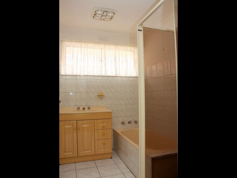 58 Heyington Crescent, Noble Park North VIC 3174