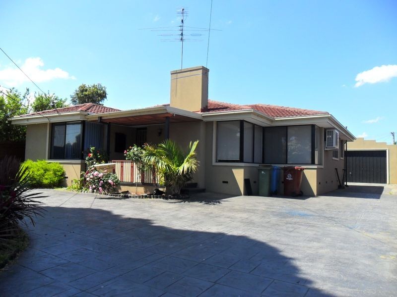 13 Cosier Drive, Noble Park VIC 3174