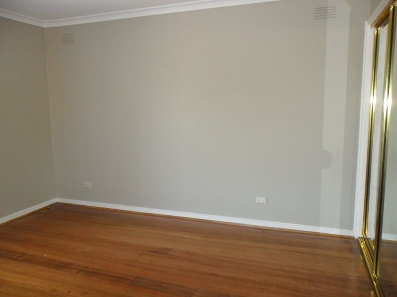 13 Cosier Drive, Noble Park VIC 3174