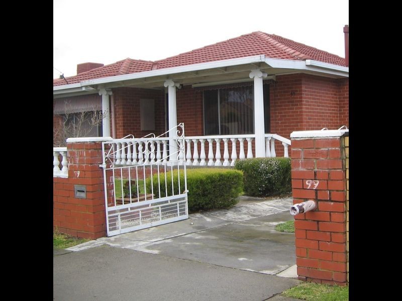 99 Bloomfield Road, Noble Park VIC 3174