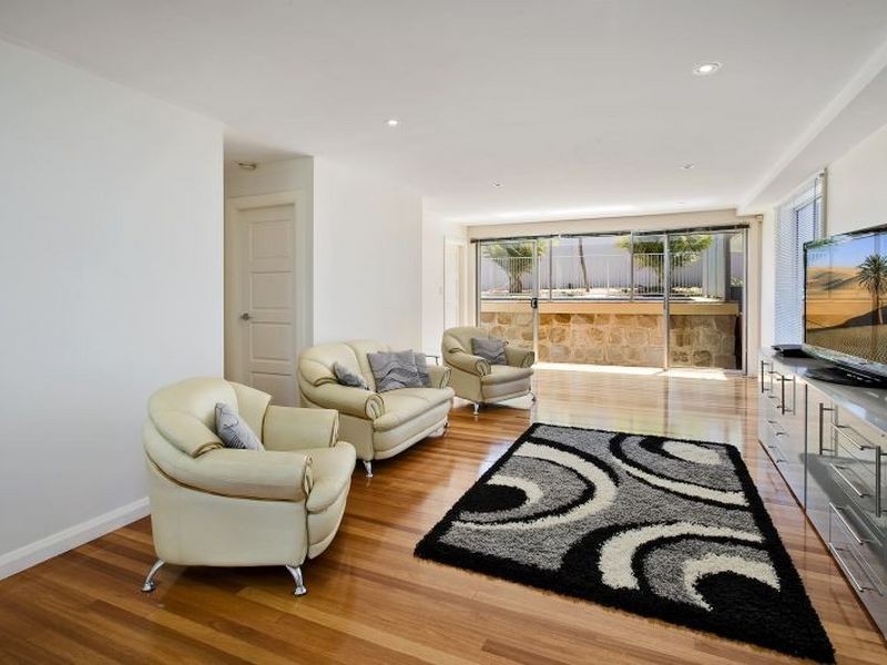 52 Cammaray Road, Castle Cove NSW 2069