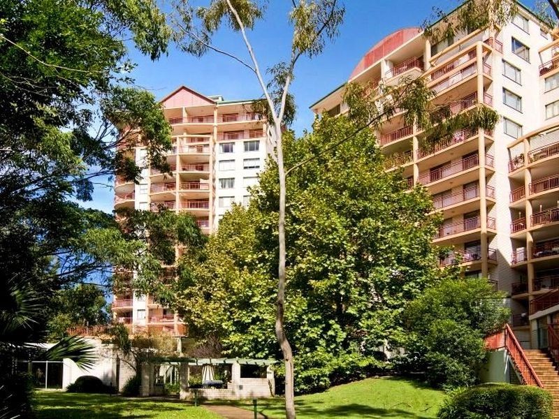 15/15A Herbert Street, St Leonards NSW 2065