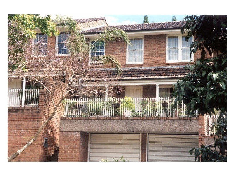 2/18 MILNER CRESCENT, Wollstonecraft NSW 2065