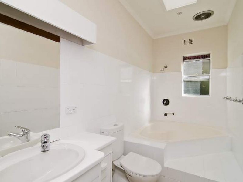 132 Chandos Street, Crows Nest NSW 2065