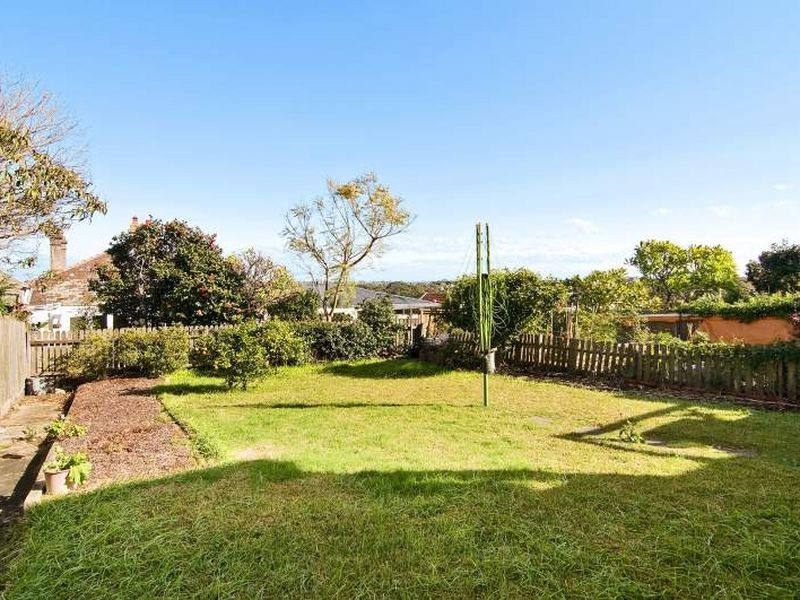 13 Whatmore Street, Waverton NSW 2060