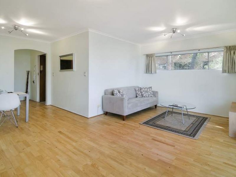 8/27 River Road, Wollstonecraft NSW 2065