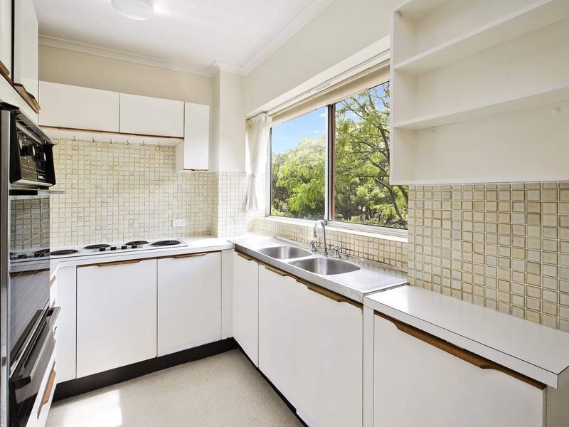 23/2 Parkside Lane, Chatswood NSW 2067