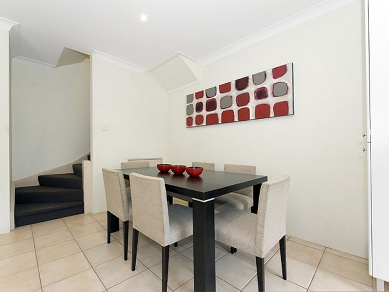 4/99 Hayberry Lane, Crows Nest NSW 2065
