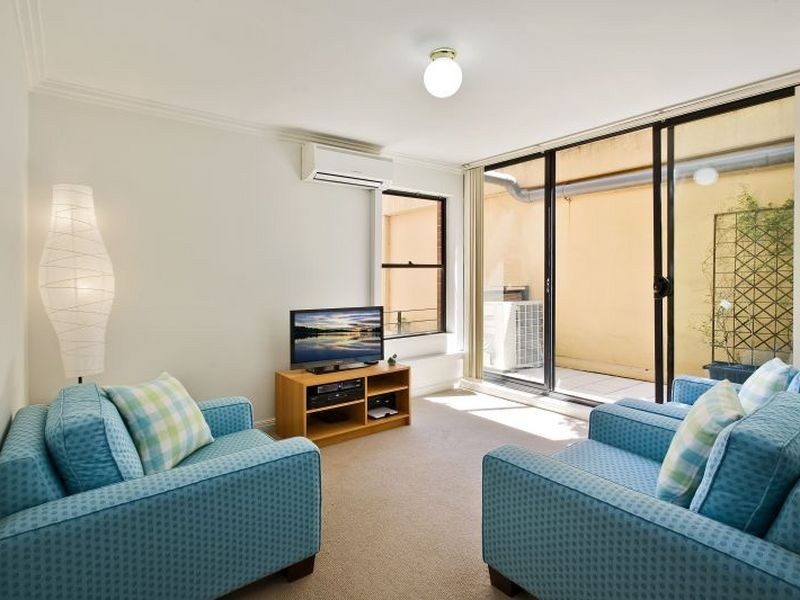 18/236 Pacific Highway, Crows Nest NSW 2065