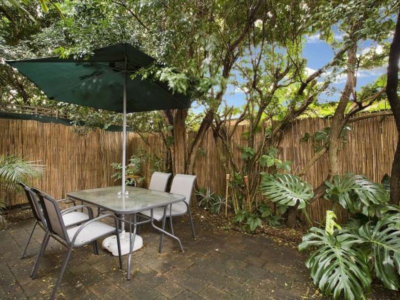 27a Burlington Street, Crows Nest NSW 2065