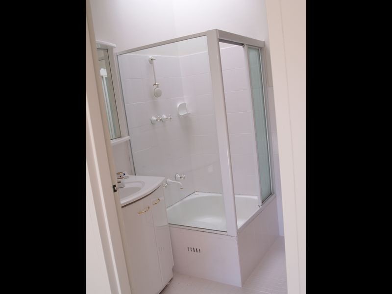 12/10 BROOK STREET, Crows Nest NSW 2065