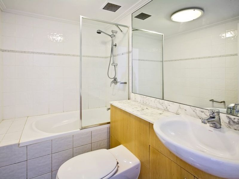 43/236 Pacific Highway, Crows Nest NSW 2065