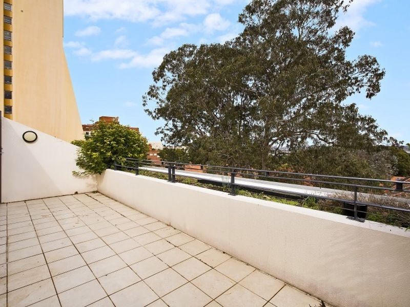43/236 Pacific Highway, Crows Nest NSW 2065