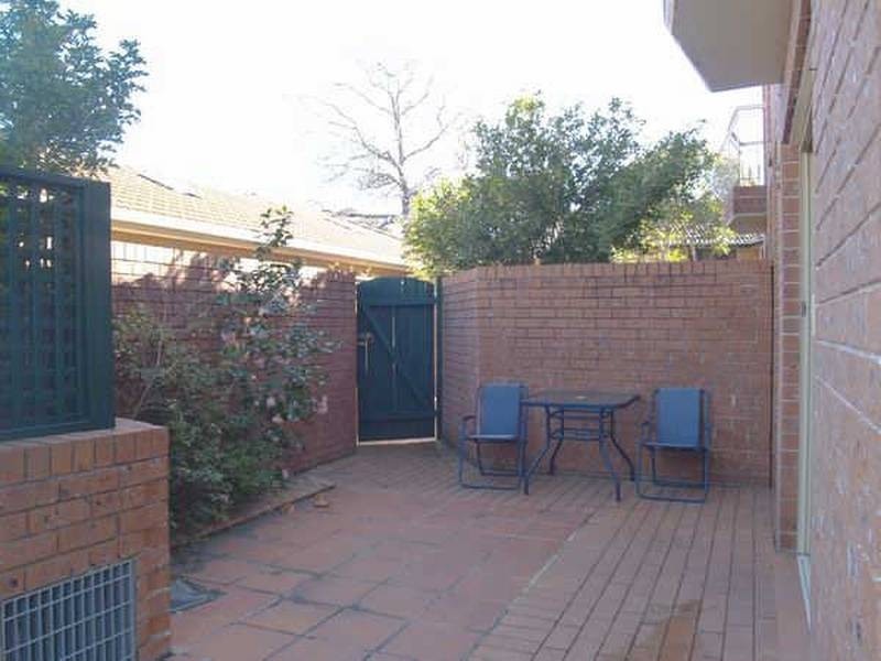 6/5 LITHGOW STREET, Wollstonecraft NSW 2065