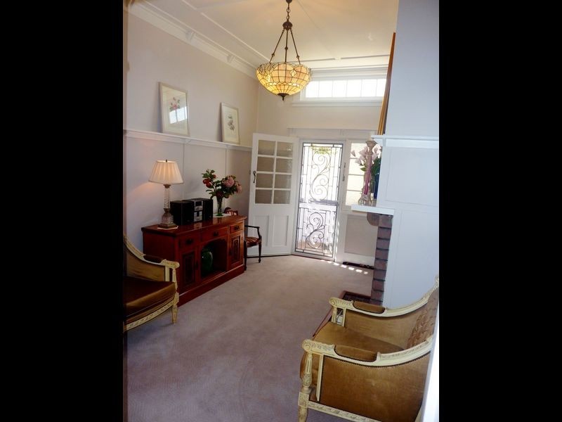 11 Warriga Street, Katoomba NSW 2780