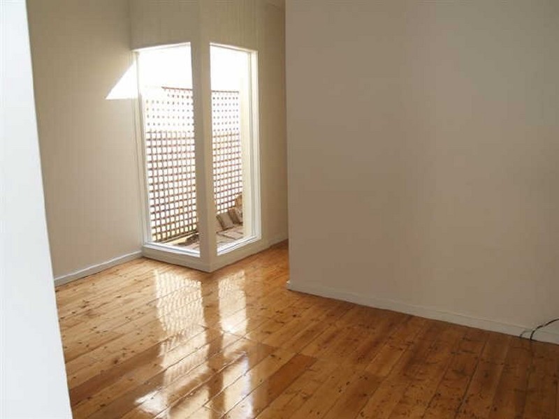 10 EDEN STREET, Crows Nest NSW 2065