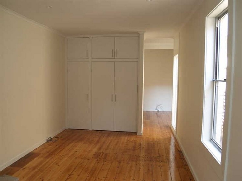 10 EDEN STREET, Crows Nest NSW 2065