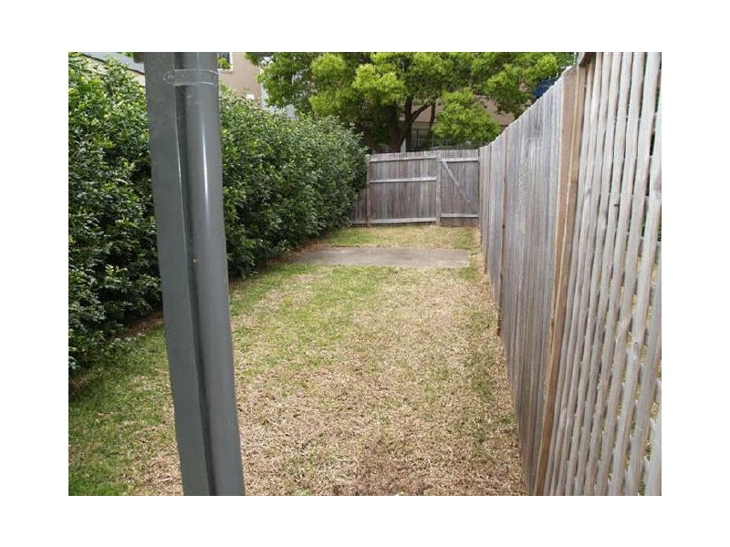 12 EDEN STREET, Crows Nest NSW 2065