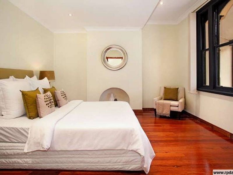 96 ERNEST STREET, Crows Nest NSW 2065