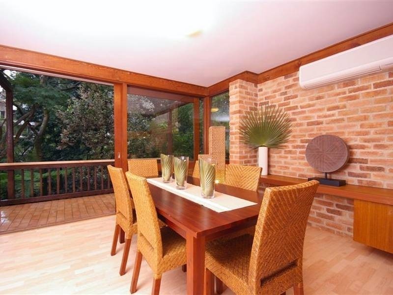 10a ROCKLANDS ROAD, Wollstonecraft NSW 2065