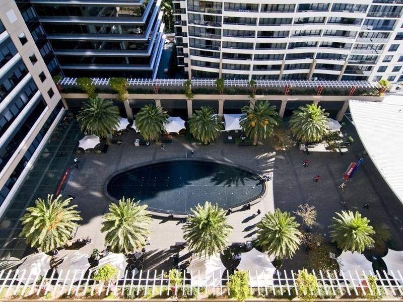 1402/1 SERGEANTS LANE, St Leonards NSW 2065