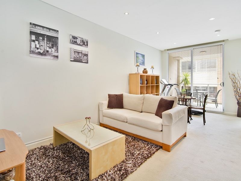 4/30-36 Albany Street, St Leonards NSW 2065
