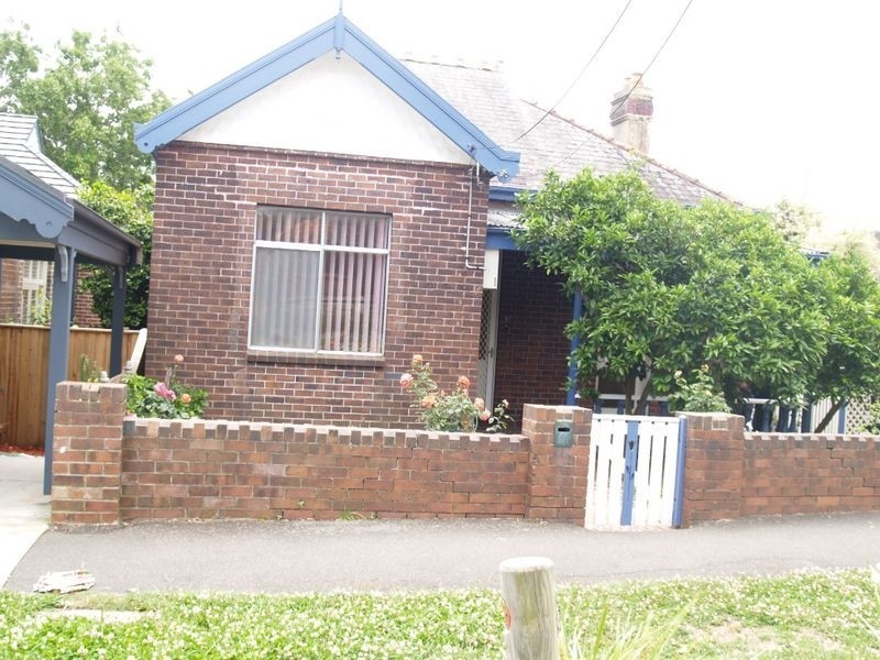 1 ROHAN STREET, Naremburn NSW 2065