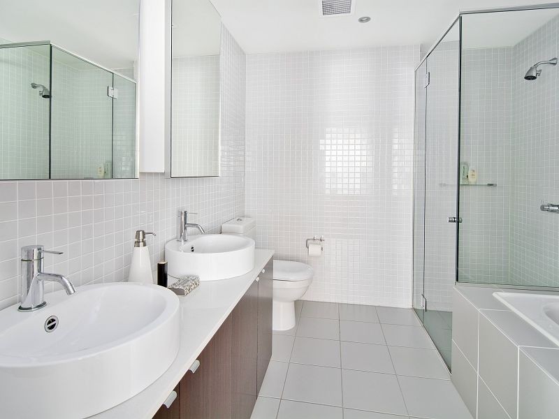 W1603/599 Pacific Hwy Cnr Albany St. West Tower, St Leonards NSW 2065