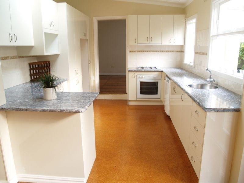 52 HOLTERMANN STREET, Crows Nest NSW 2065