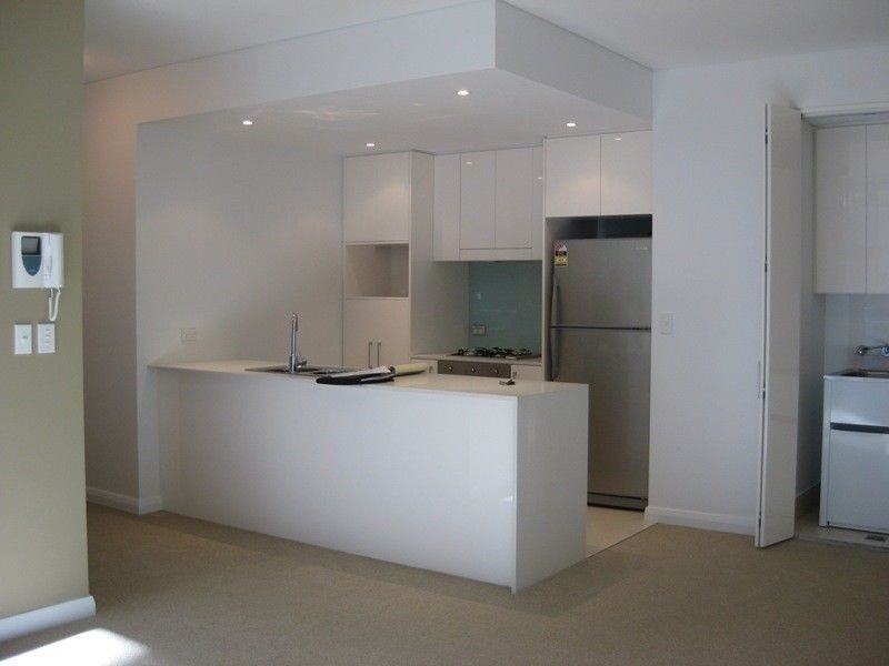 202/6 DUNTROON AVENUE, St Leonards NSW 2065