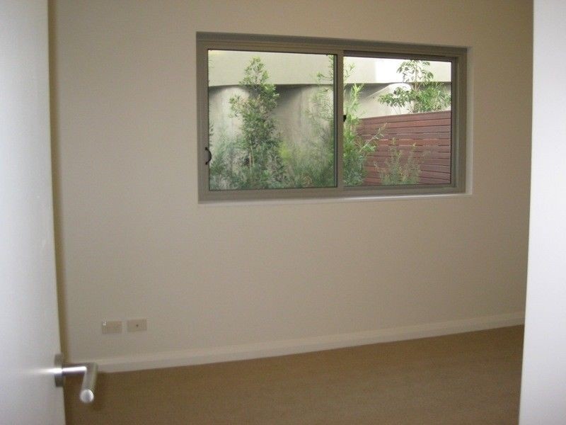 202/6 DUNTROON AVENUE, St Leonards NSW 2065