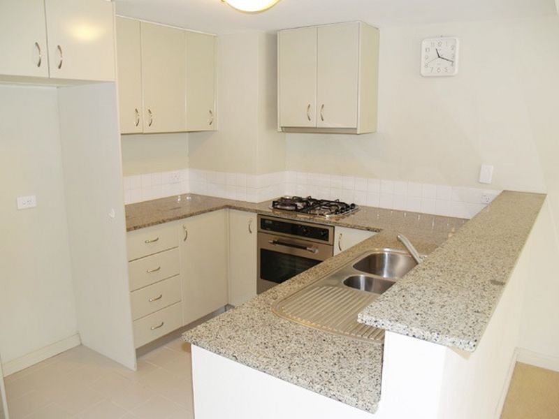 33/236 PACIFIC HIGHWAY, Crows Nest NSW 2065
