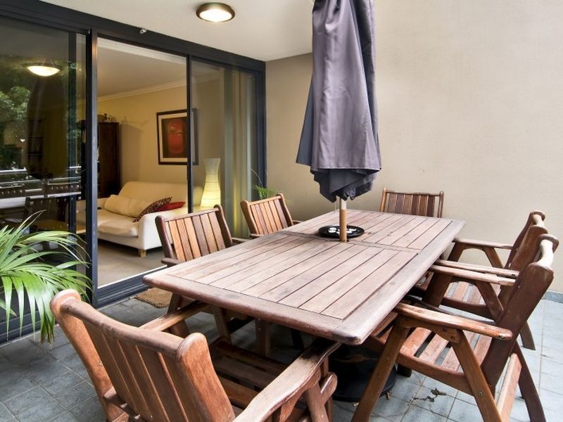 117/1 SERGEANTS LANE, St Leonards NSW 2065