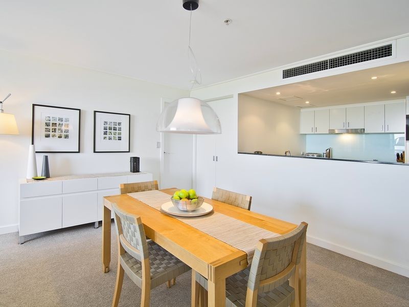 1006/15 Atchison Street, St Leonards NSW 2065